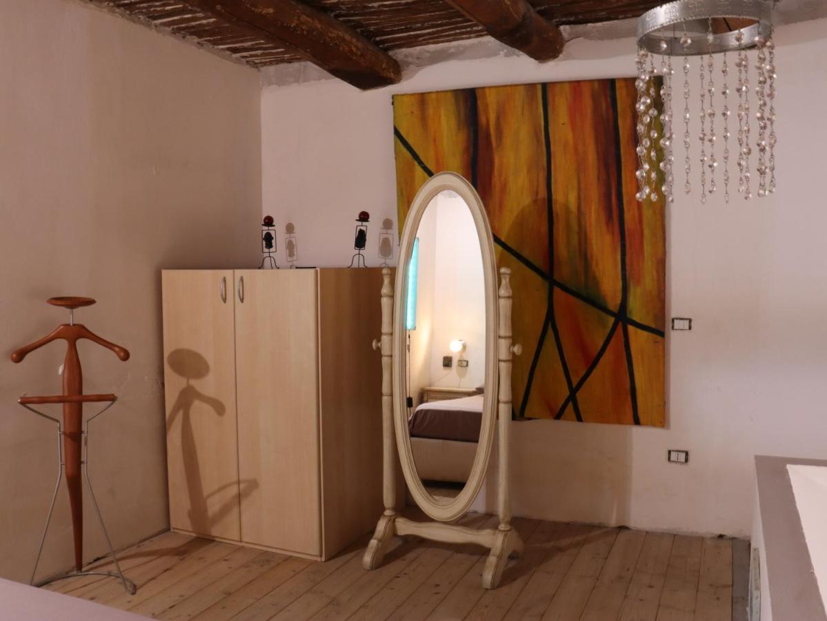 Viaggio Nel Cuore Dell'arte Couette-café *